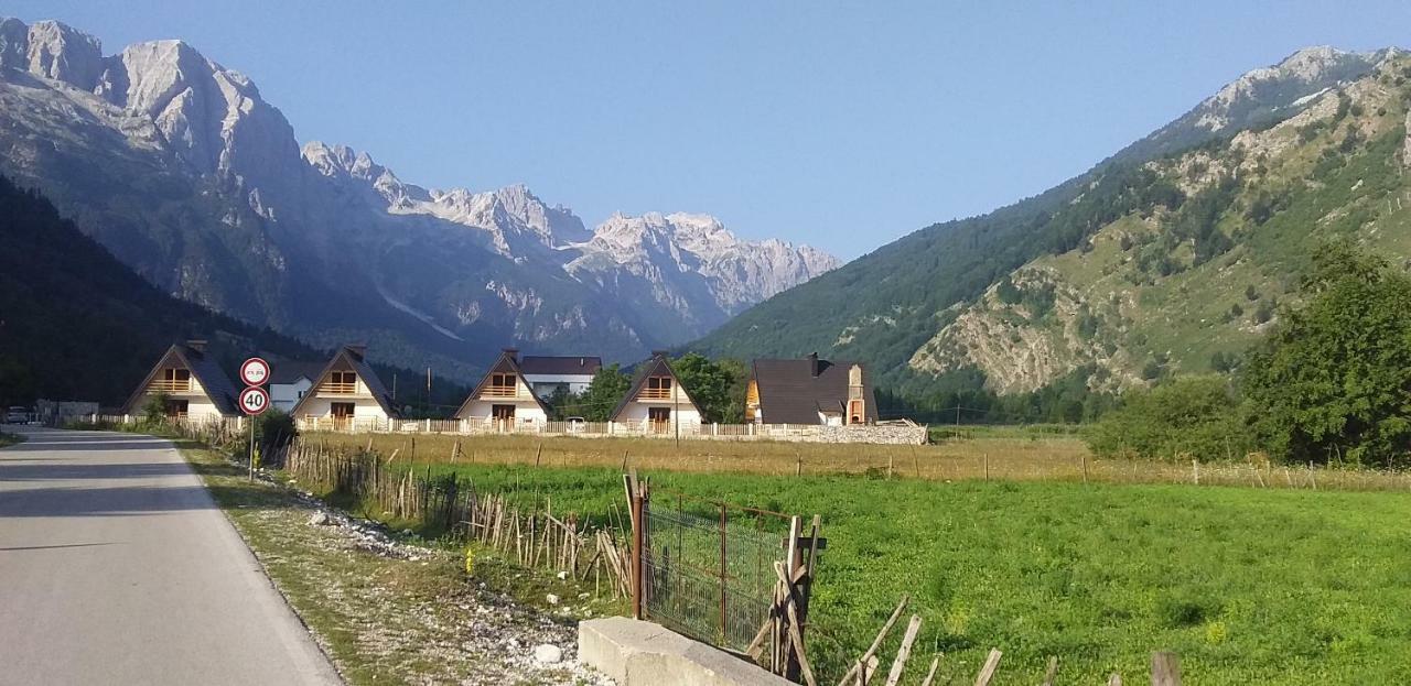 Aparthotel Bujtinat E Lugines Valbone Exteriér fotografie